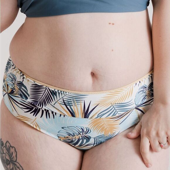 NWT 2XL - Midrise Full Coverage Briefs Bikini Swim Bottom in Palm Print - Picture 6 of 15